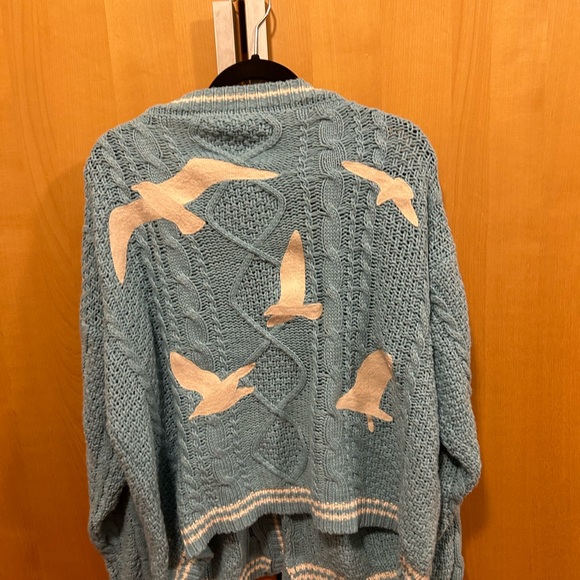 Taylor Swift 1989 TV (Taylor's Version) Cardigan Blue Size M/L - BRAND NEW - Picture 3 of 3